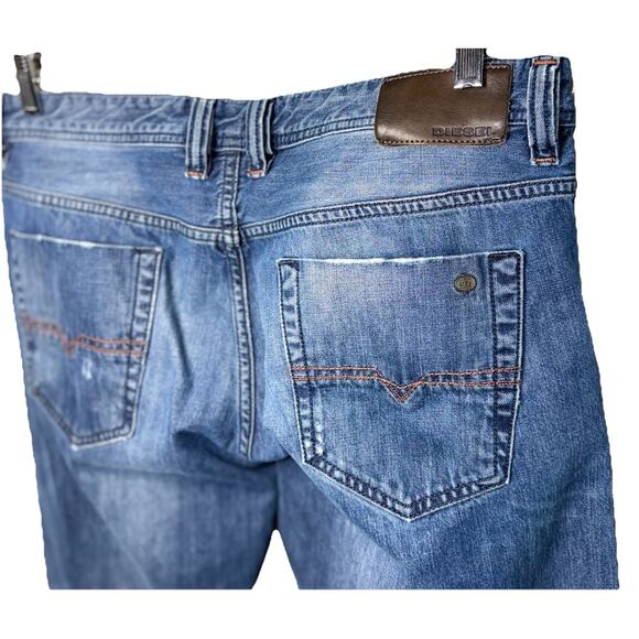 Diesel Jeans Mens Blue Denim 33x34 Viker Button Fly Distress Straight Leg School - Picture 4 of 10